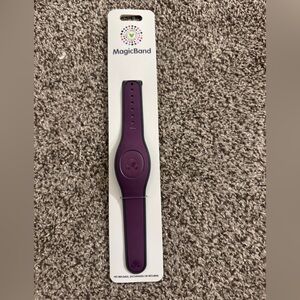 Disney Parks Magic Band NWT